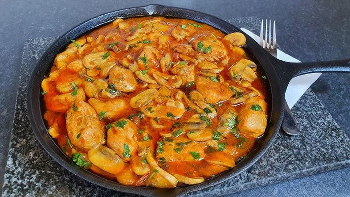 Rețetă de tocăniță de legume cu ciuperci – Simplă și gustoasă