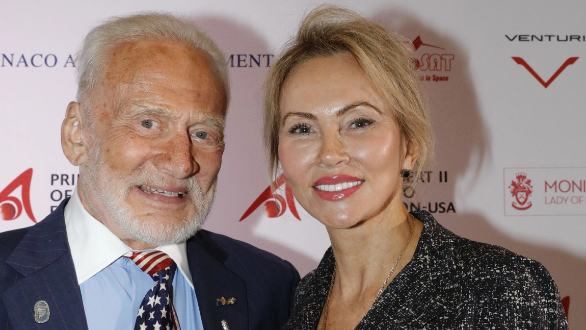 Ce studii are și unde a lucrat Anca Faur, soția astronautului Buzz Aldrin