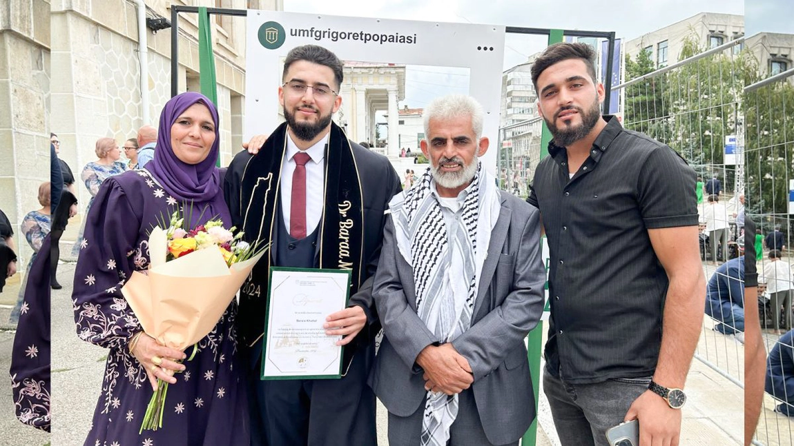 Inedit! Bara’a Khallaf este din Palestina și a învățat, timp de un an, limba română pentru a putea primi bursă la UMF Iași. Acum, este absolvent și urmează să fie medic nefrolog