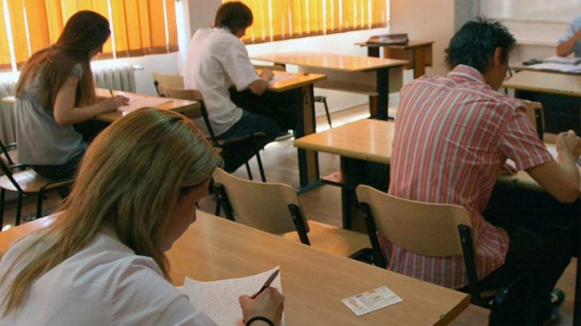 Un număr de 863 de cadre didactice din județul Iași așteaptă să susțină din nou examenul de Titularizare