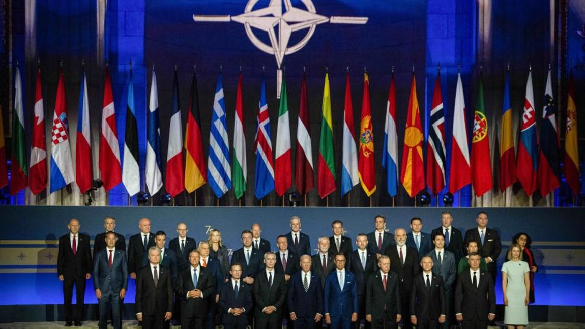 Aliații NATO au ajuns la un acord asupra unei declarații finale a summitului