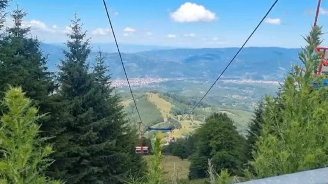 Accident de muncă la telescaunul din Parâng. Doi muncitori au căzut de la 7-8 metri