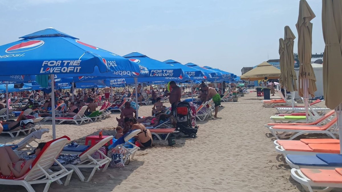 Stațiunea preferată de turiștii români, datorită prețurilor accesibile. „Mamaia m-a dezamăgit din cauza plajei”