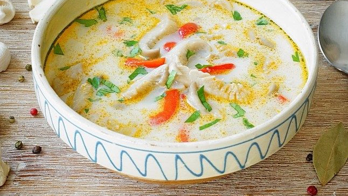 Ciorba de pleurotus – un deliciu vegetarian plin de aromă