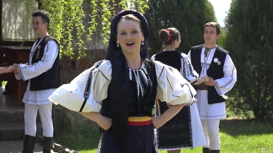 Cântăreața de muzică populară, Diana-Andreea Lupu va conduce mega proiectul Neptun Deep - VIDEO