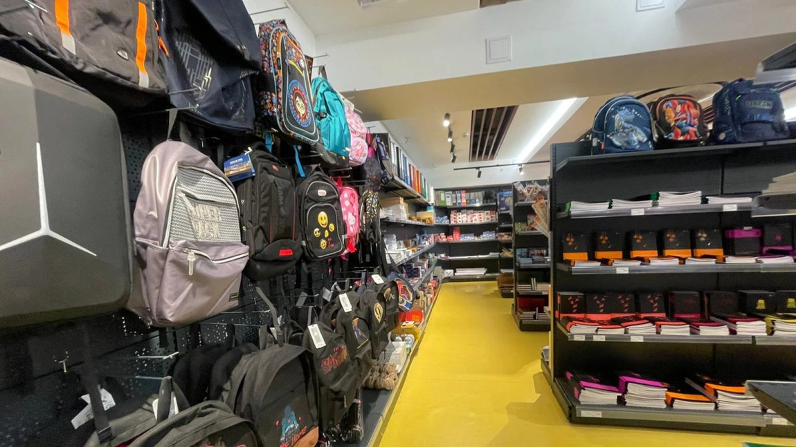 Creșterea prețurilor la rechizite îngrijorează părinții în prag de început de an școlar