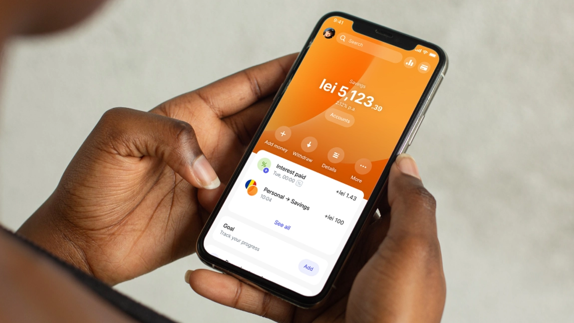 Studiu Revolut: Un client român a economisit, în medie, 3.711 lei în prima jumătate a anului