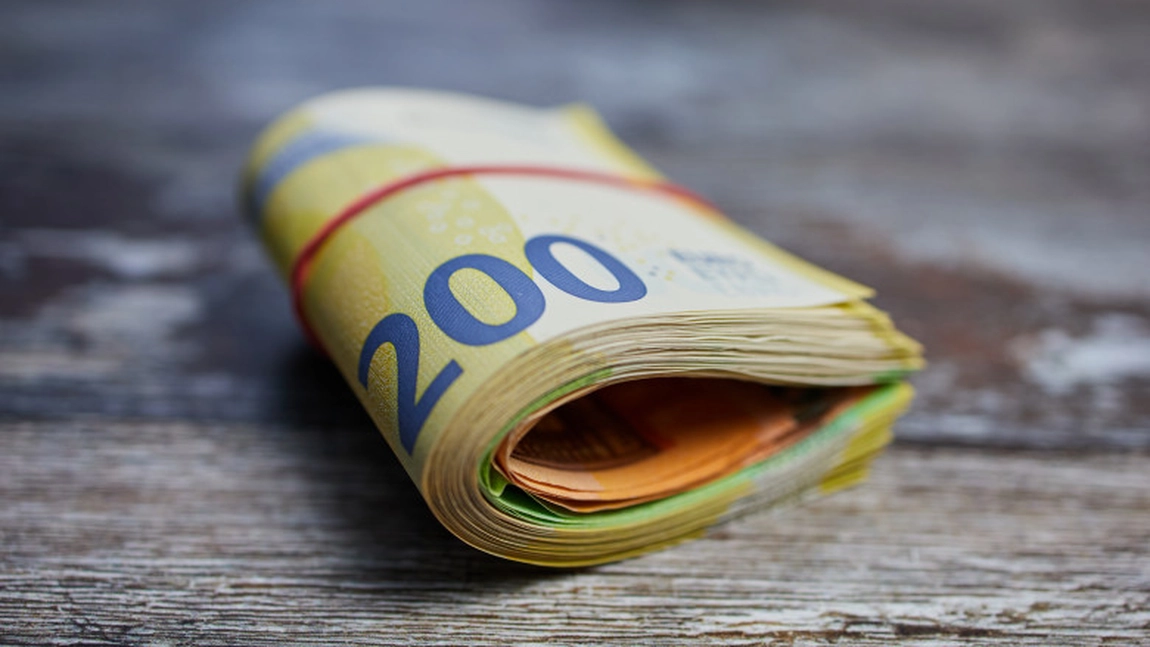 Această țară se pregătește să renunțe definitiv la banii cash! Ce trebuie să știe turiștii care o vizitează