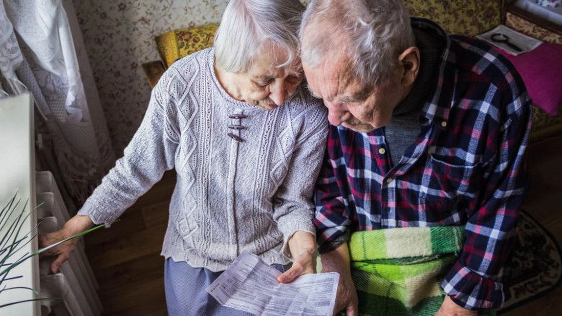 O femeie a primit o pensie de peste 10.000 de lei! Înainte de recalculare, primea 1.900 de lei
