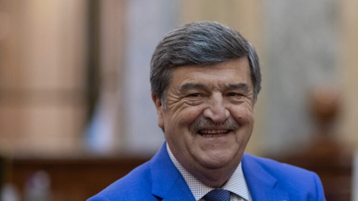 Toni Greblă recunoaște că și-a crescut singur salariul. Explicațiile președintelui Autorității Electorale Permanente