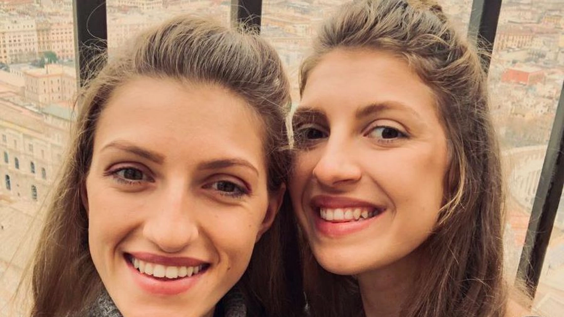 Amalia Bereș s-a întors în satul natal cu medalia de aur și mașina primită de la Ion Țiriac. Sportiva și sora ei vor primi titlul de Cetățean de Onoare a județului Iași: „Mă bucur că ne este, în sfârșit, recunoscută munca”