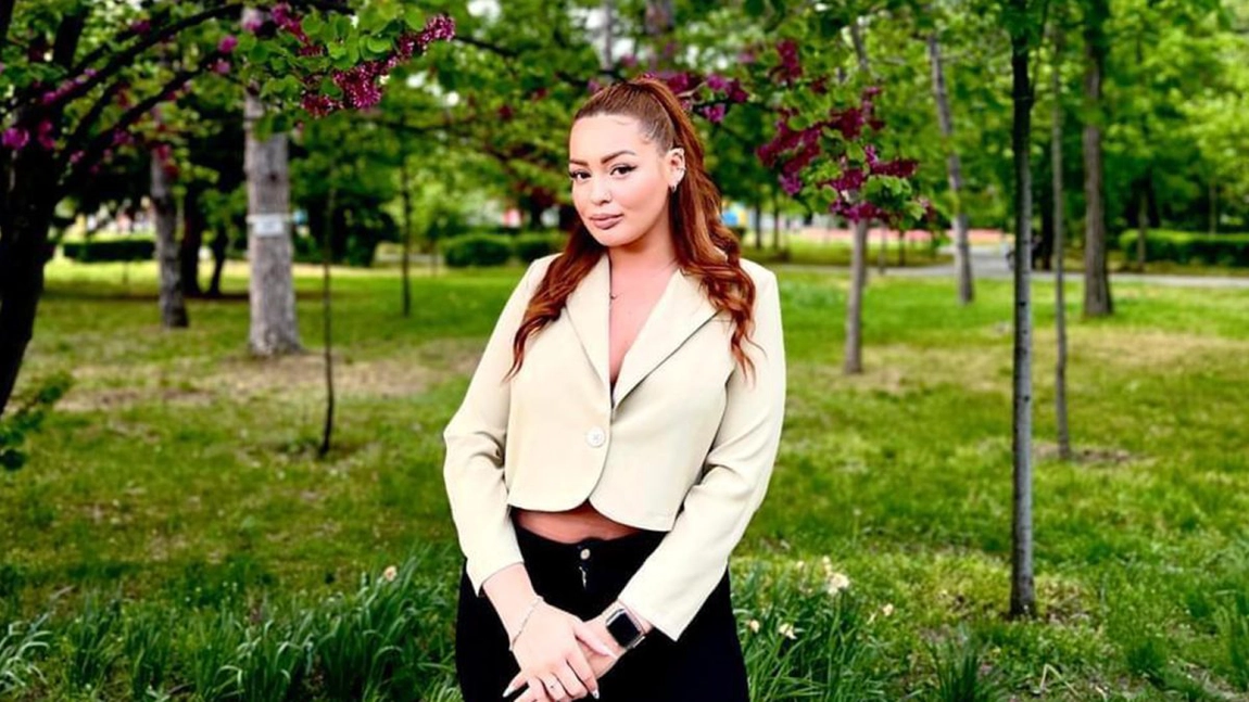 Mama acestei tinere suferă de leucemie acută și are nevoie urgent de trombocite! Disperată să găsească donatori, Sonia aşteaptă zilnic în faţa Centrului de Transfuzii Sanguine din Iaşi - UPDATE