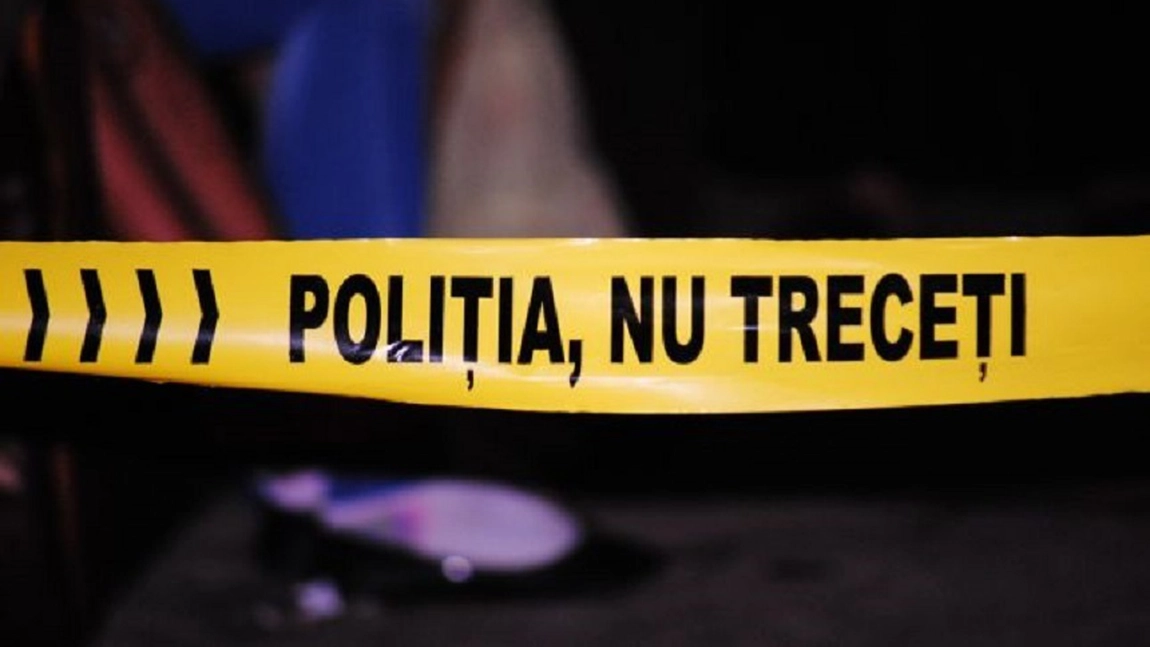 Un cadavru a fost găsit pe un câmp din Vrancea