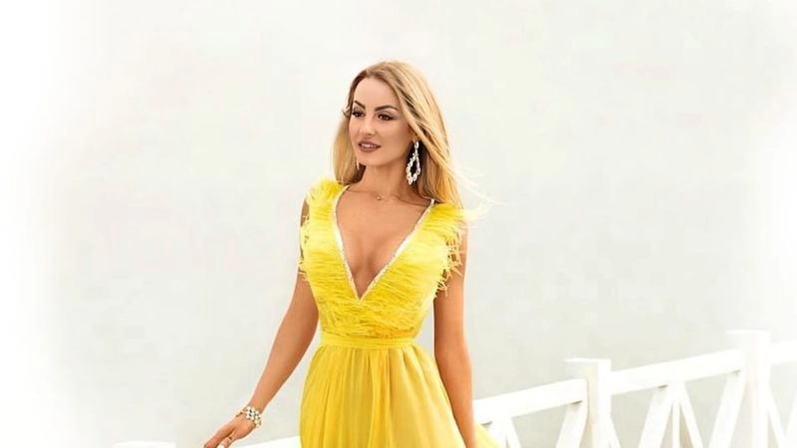 Flavia Mihășan arată extraordinar la 40 de ani! De ce a ajuns vedeta la psiholog