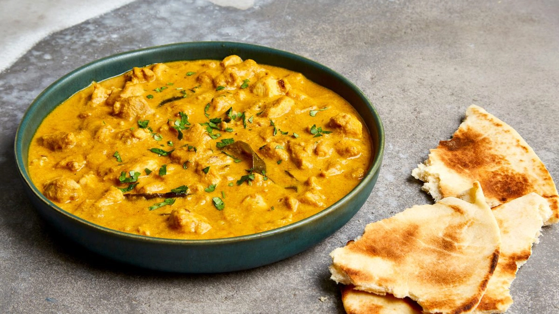 Rețeta pentru curry de pui, ușor picant! Un preparat ideal pentru toamna aceasta!