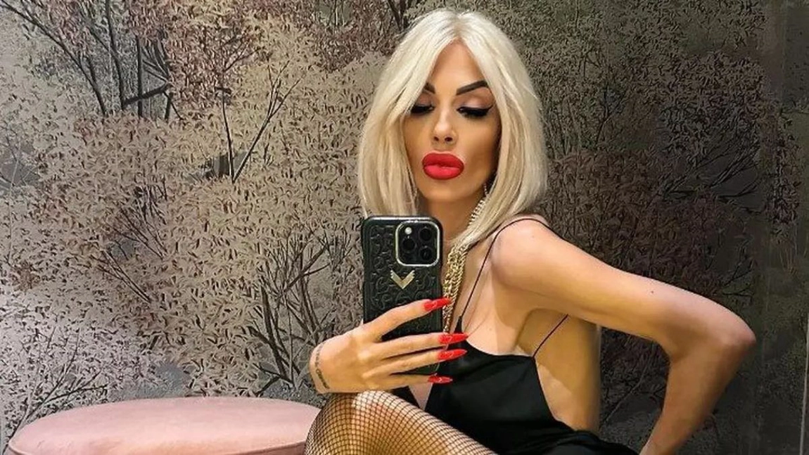Raluca Bădulescu, poze indecente în mediul online. La 49 de ani, pozează pe OnlyFans!