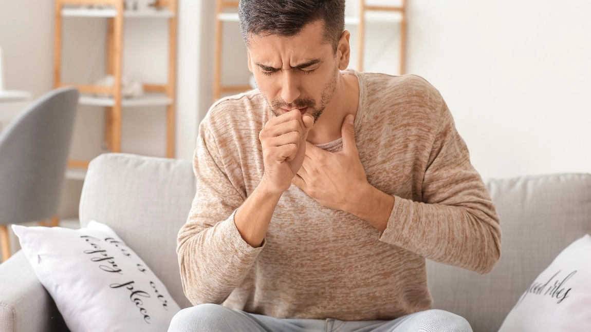 Calmarea tusei noaptea cu ajutorul remediilor naturale. Ce semnifică și cum poate fi combătută?