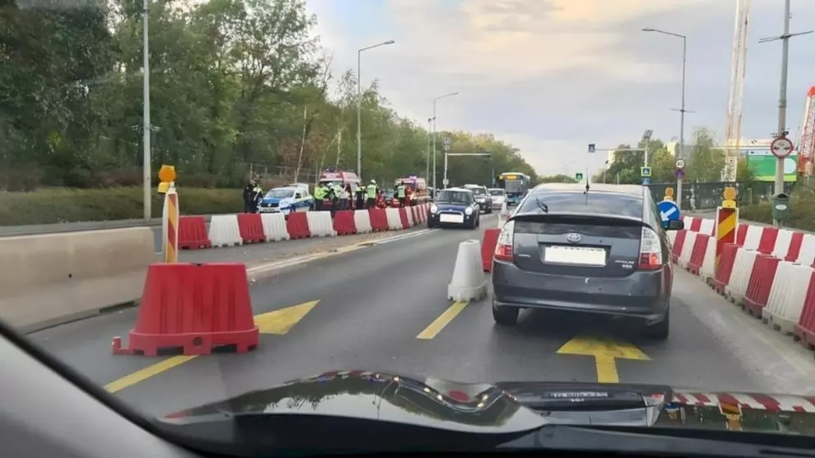 Accident în nordul Capitalei, în zona șantierului M6! Un pieton care traversa ilegal a fost grav rănit