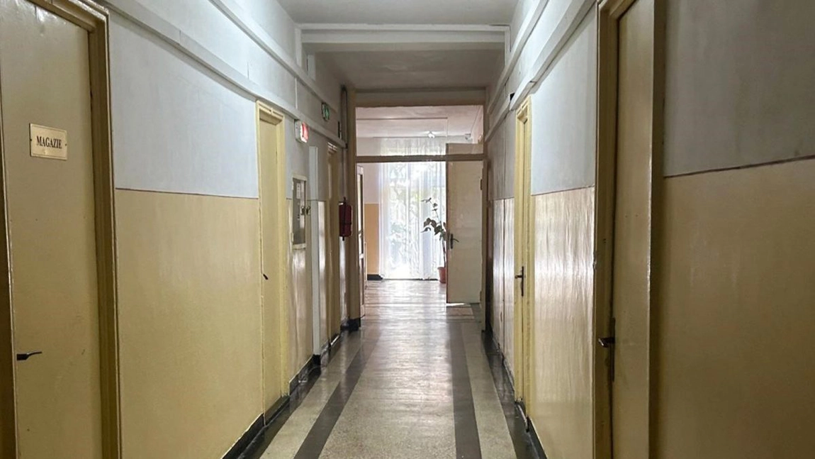 După crima din căminul C4, Târgușor Copou, studenții încă sunt îngroziți. Ce decizie a luat conducerea Universității „Cuza”