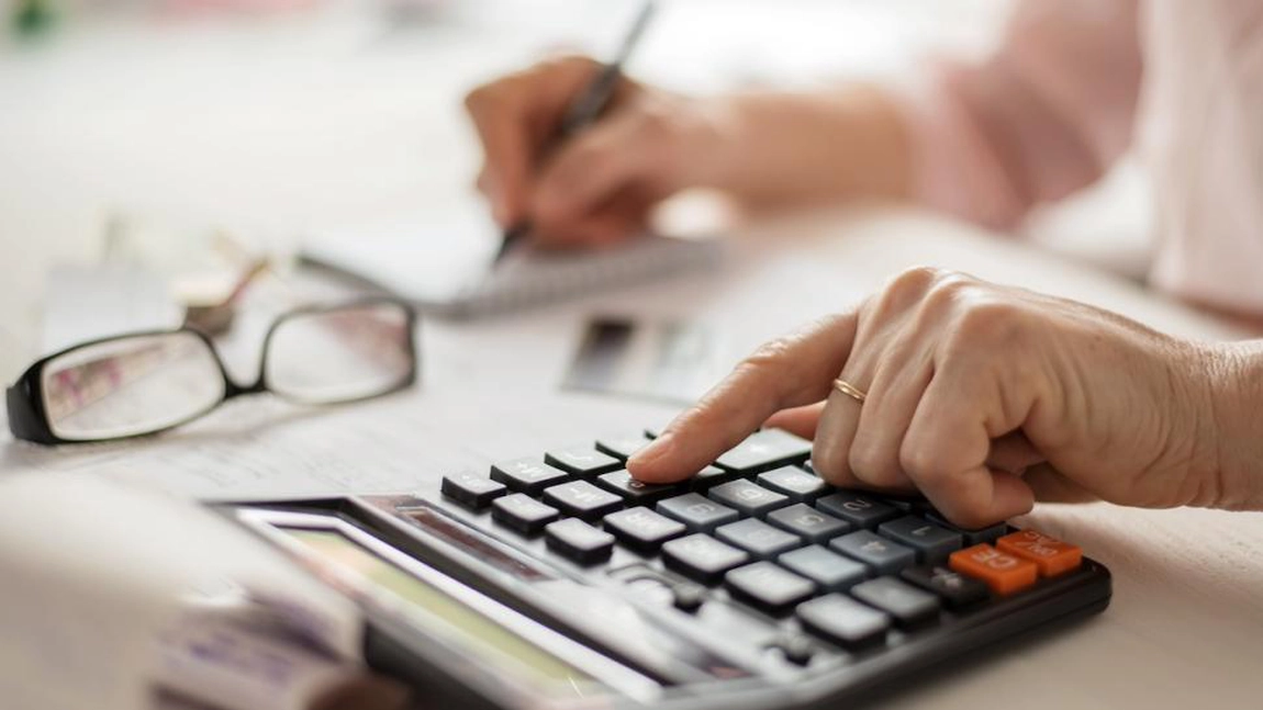 Cetățenii care se pensionează în curând vor primi 2.575 de euro. Iată ce condiții trebuie îndeplinite
