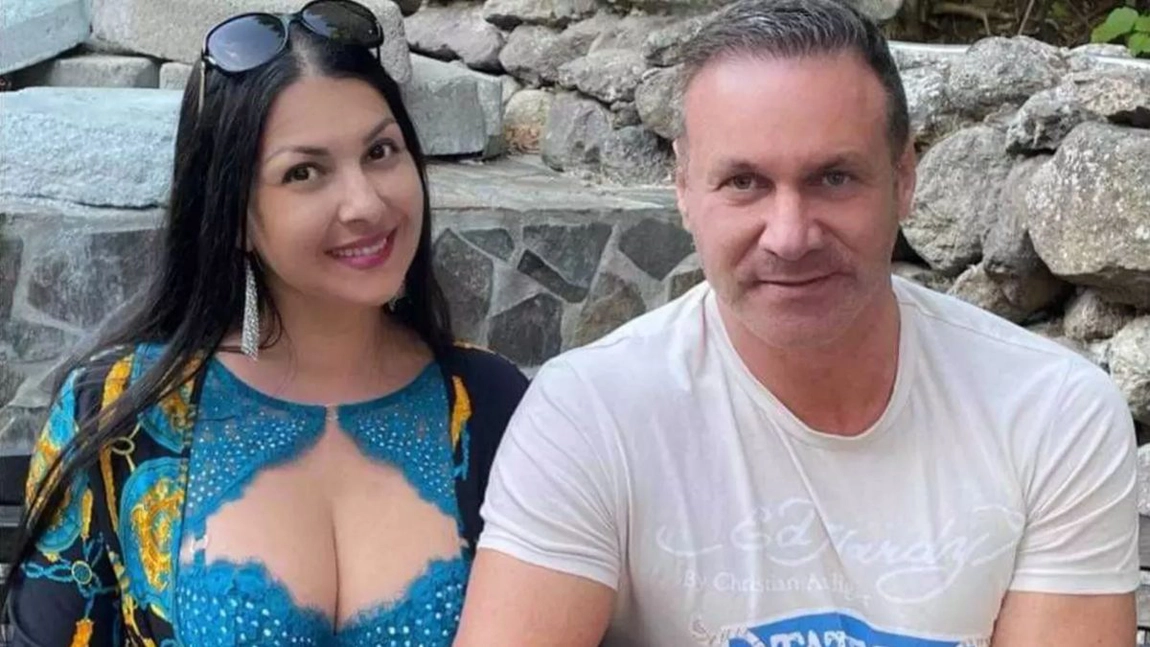 Soția lui Alin Oprea s-a pozat din nou în costum de baie. „Totul, sută la sută natural”, confirmă artistul