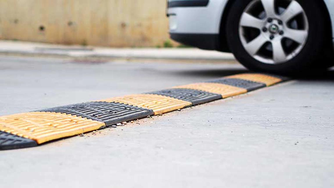 Ocolirea limitatoarelor de viteză este legală sau nu? Iată regula mai puțin cunoscută de șoferi
