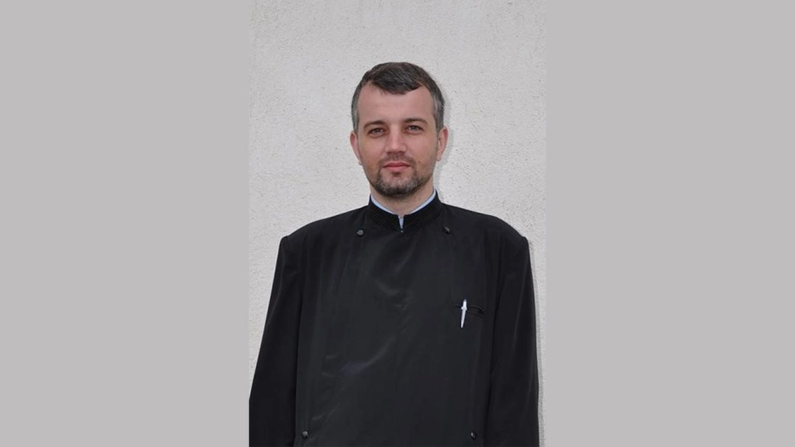 Combinații suspecte în sânul Mitropoliei Moldovei, după ce preotul Bogdan Orzetic s-a întors la cele sfinte!  În ciuda scandalul cu amanta de la Scobâlțeni, mai marii Bisericii l-au așteptat cu brațele deschise