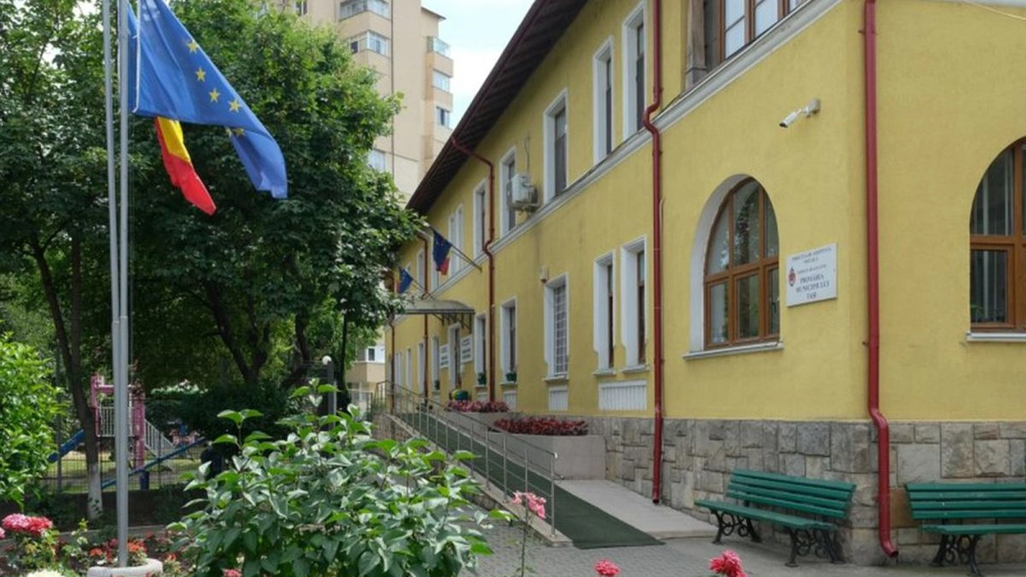 Se fac angajări la Direcția de Asistență Socială Iași. Instituția are nevoie de 1 asistent medical, 1 muncitor calificat și 2 îngrijitori
