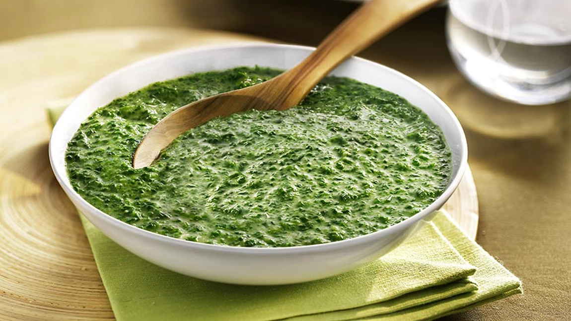 Spanac scăzut. O delicatesă nutritivă și versatilă pentru toată familia