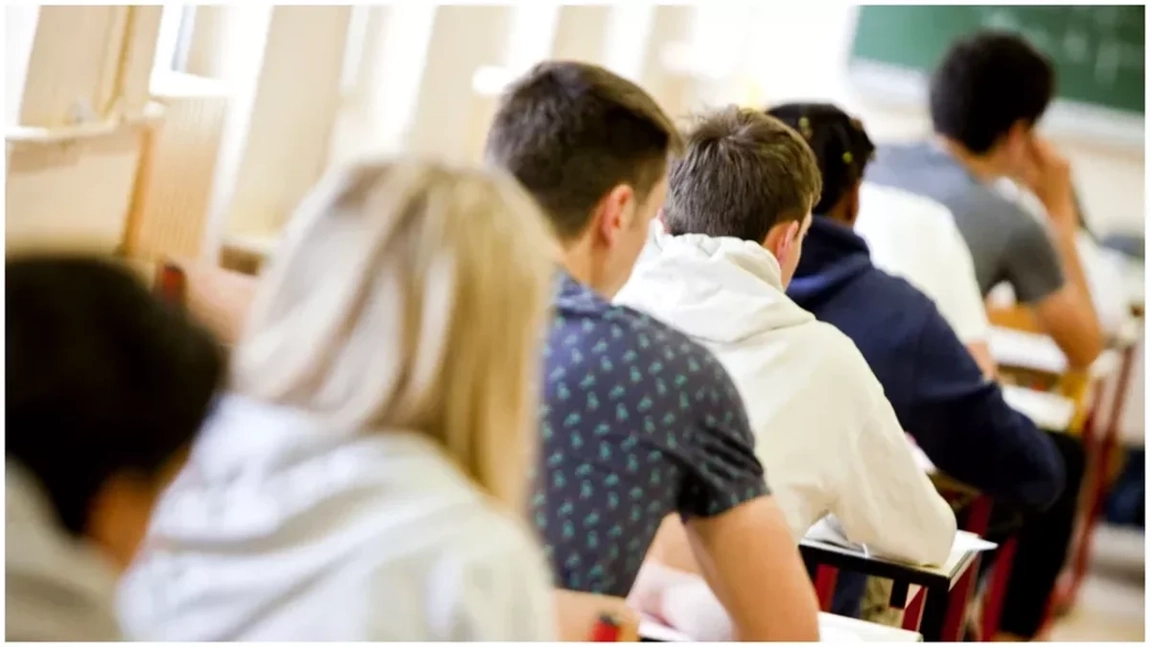 Taxă de 15.000 de lei pentru studenții de la o facultate importantă din România! Chiar și cei cu note mari trebuie să plătească