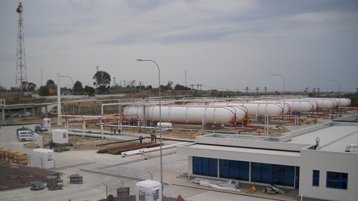 CSAT vinde țara pe bucăți!? A aprobat tranzacția celui mai mare terminal GPL din România