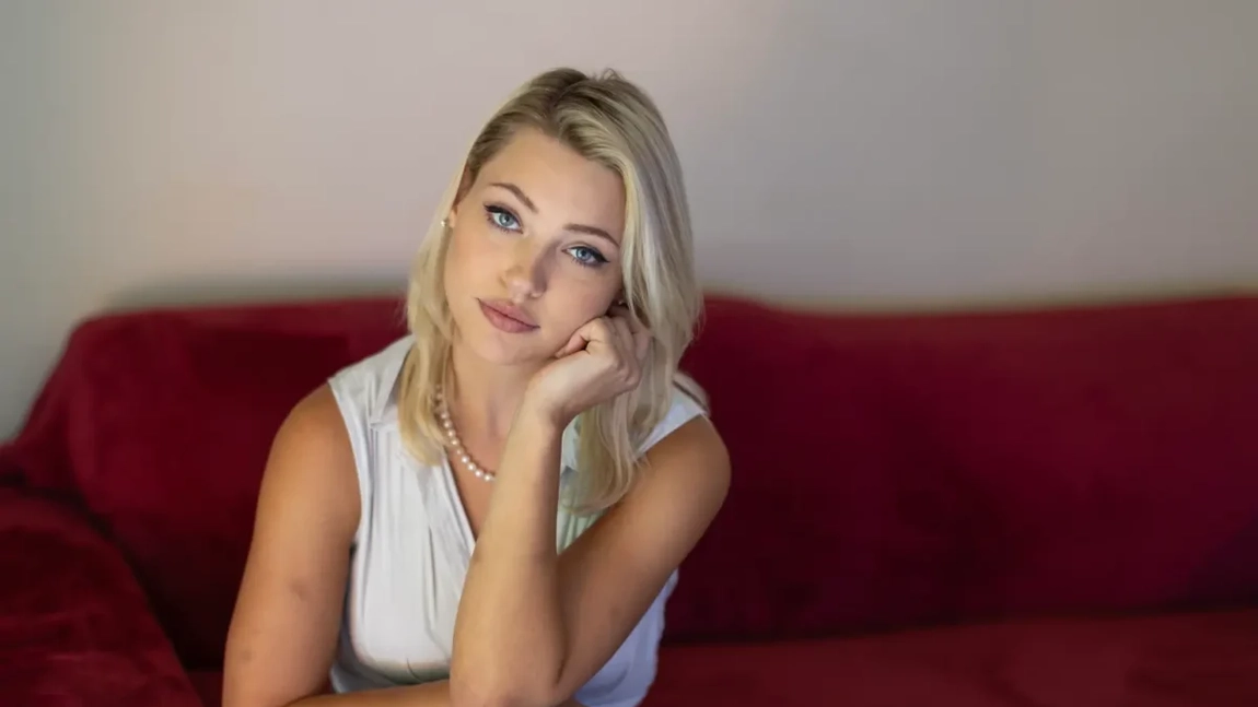 Chirurg plastician acuzat că și-a transformat soția și iubita în „sclave sexuale” și le-a injectat forțat hormoni