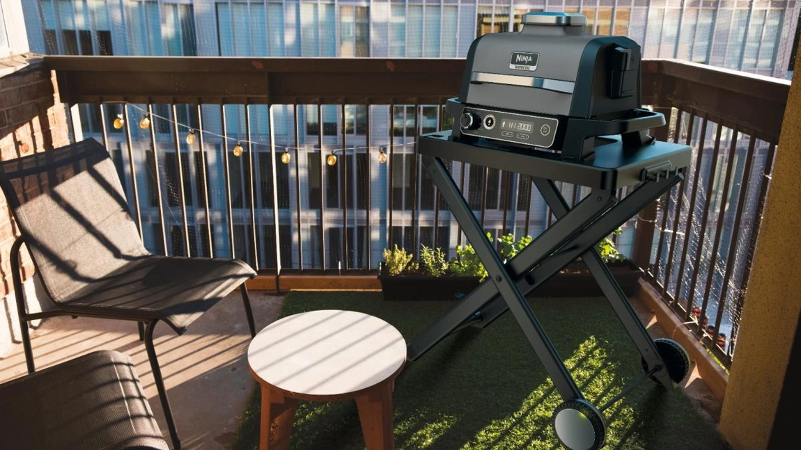 Gătești rapid și sănătos cu grătarele electrice NINJA. Potrivite pentru orice ocazie