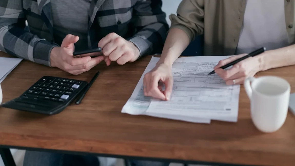 Creșterea deducerii personale de bază: Ce se întâmplă cu salariul tău în 2025?