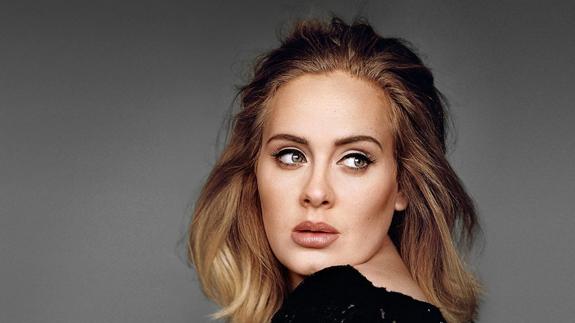 Adele și-a pierdut auzul! Infecția chinuitoare pe care vedeta a descris-o ca fiind „mai dureroasă decât nașterea”