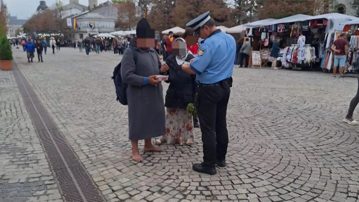Peste 60 de cerșetori, veniți la Iași de Sfânta Parascheva, au fost amendați de către polițiști
