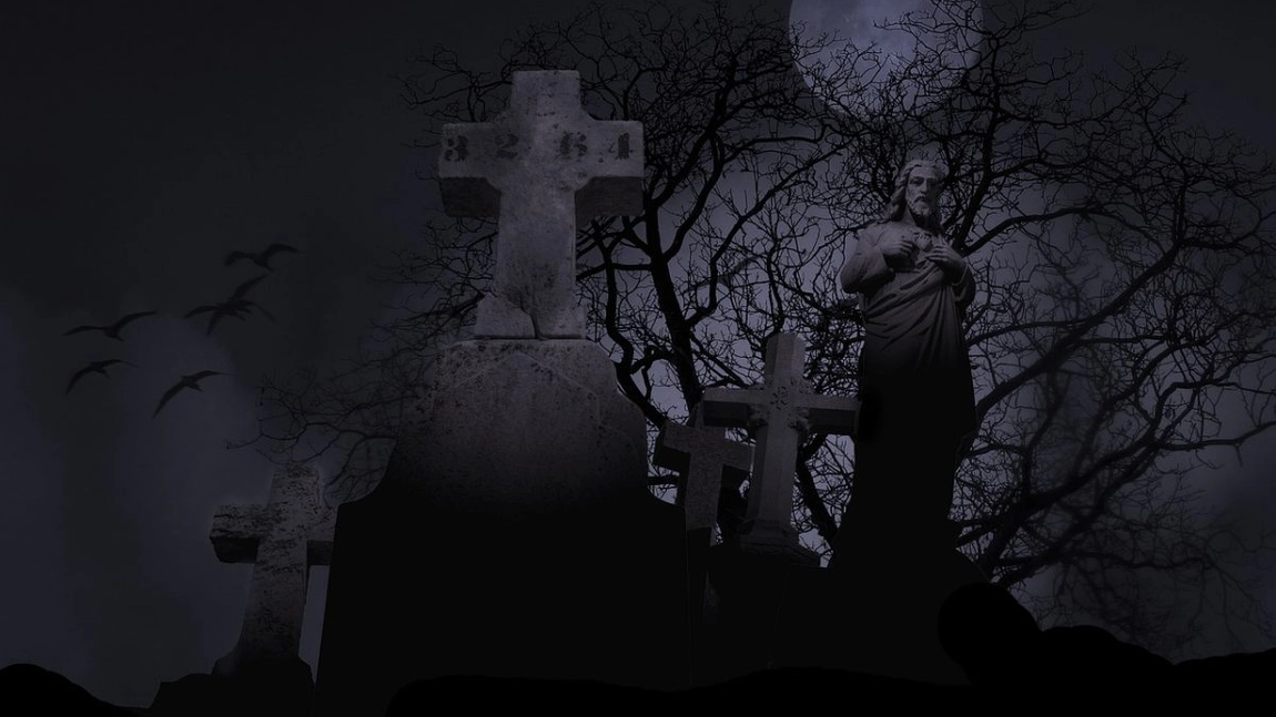 Fenomen straniu de Ziua Morților! Imaginile au fost surprinse într-un cimitir: 