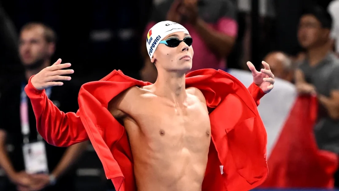 David Popovici a renunțat la Facultatea de Psihologie. Ce domeniu a ales să studieze campionul olimpic