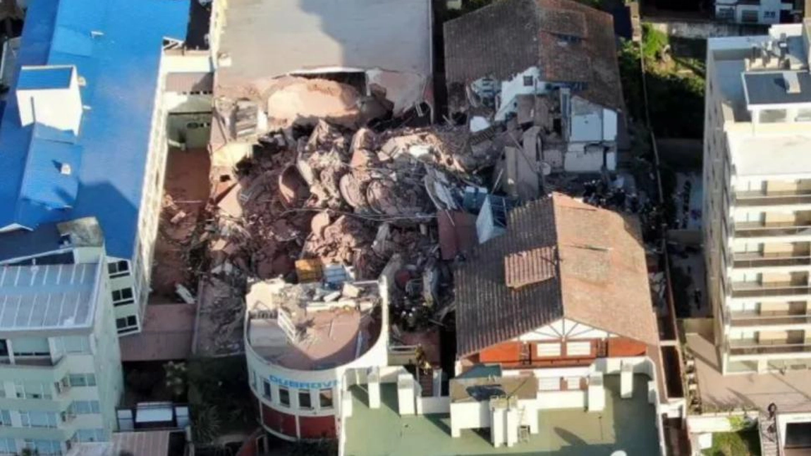 Un hotel de 10 etaje din Villa Gesell, Argentina, s-a prăbușit. Mai multe persoane sunt prinse sub dărâmături
