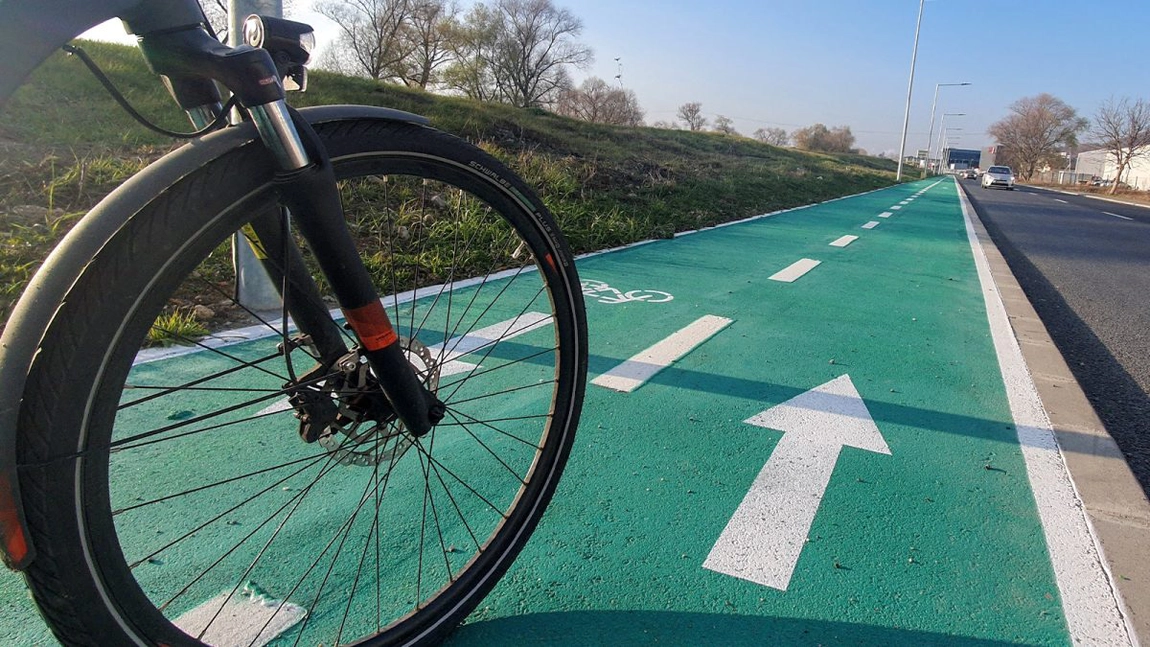 Primăria Miroslava construiește 8,4 kilometri de piste pentru bicicliști. Proiectul valorează peste 1,7 milioane de lei