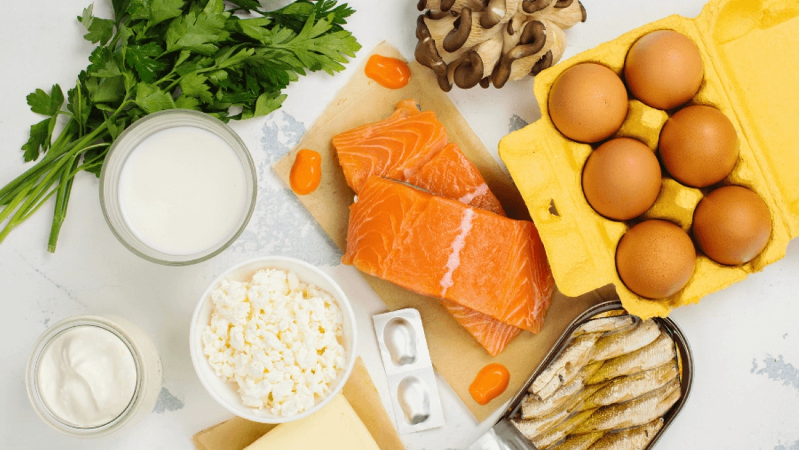 Simptome care arată că ai lipsă de vitamina d3. Poate provoca căderea părului!