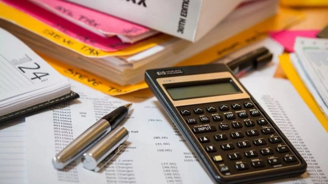 Creșterea salariului minim este o măsură insuficientă, avertizează sindicatele