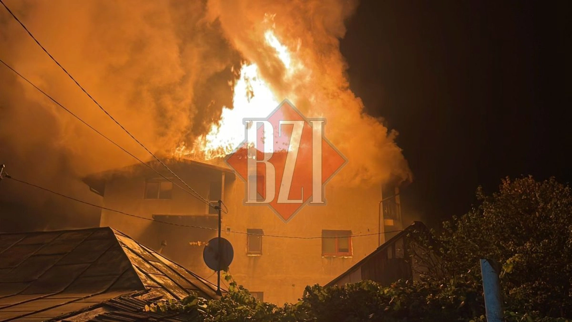 Incendiu puternic în județul Iași! Flăcările au cuprins o casă - EXCLUSIV, UPDATE/LIVE VIDEO