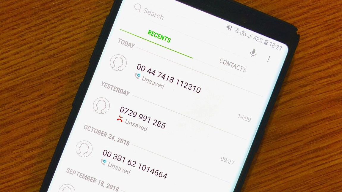Cum afli informații despre un număr de telefon. Ghid simplu și util