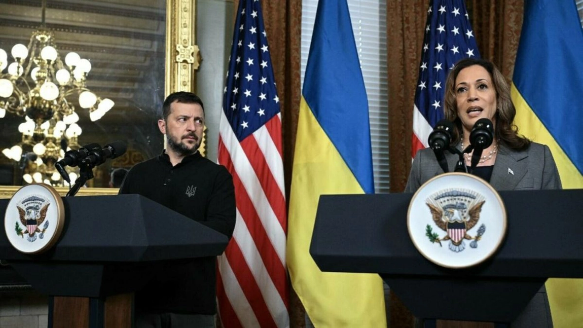 Kamala Harris l-a sfătuit pe Volodimir Zelenski să-și aleagă succesorul dacă este ucis sau capturat