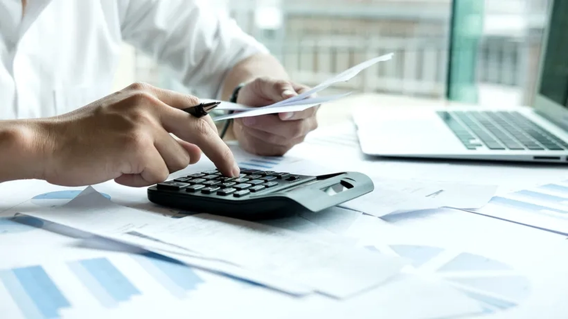 Modificări pentru taxe și impozite în 2025! Decizie neașteptată pentru proprietarii de case și apartamente
