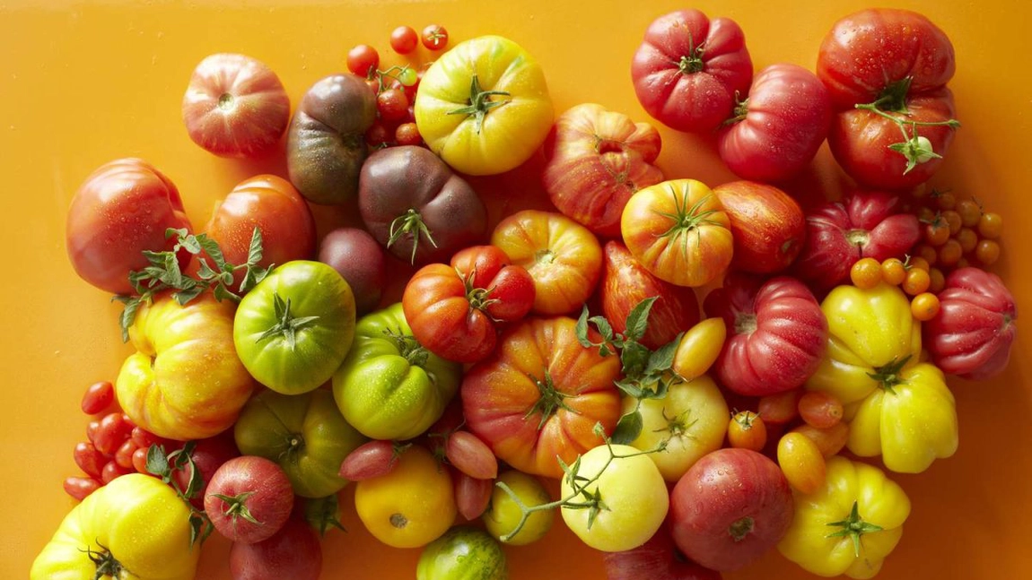 Roșia este fruct sau legumă? Lucruri mai puțin știute despre ea