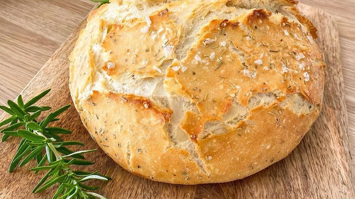 Cum se face pâinea de casă pufoasă. Secretul pentru un rezultat perfect!