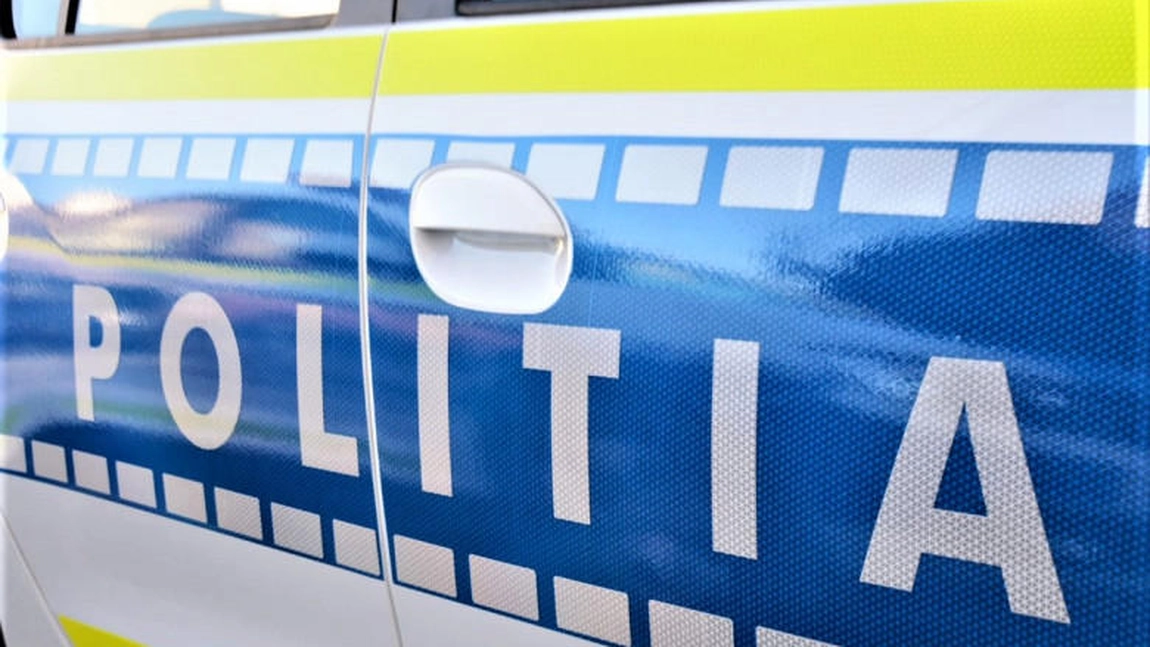 O fată de 13 ani a pus pe jar aproape 100 de polițiști în urma unei provocări. Ce spun autoritățile