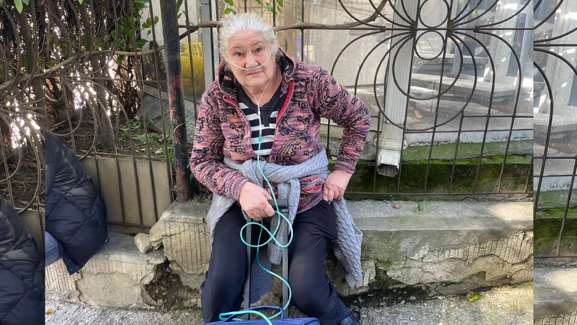 Povestea Mariei Soare, o femeie de 63 de ani din București, care, de 9 ani, vine la pelerinajul Sfintei Cuvioase Parascheva din Iași. „Dintr-odată, toate durerile au dispărut”